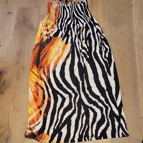 Magic Summer Maxi Dress Size XL - Picture 1 of 3